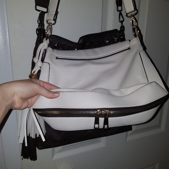 EUC Aldo and David Jones Crossbody handbags - Picture 8 of 8